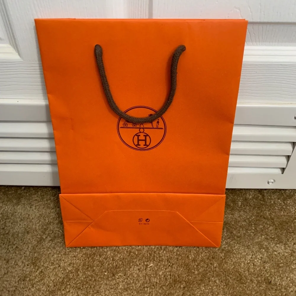 HERMES New Authentic Iconic Orange Paper Shopping Gift Bag